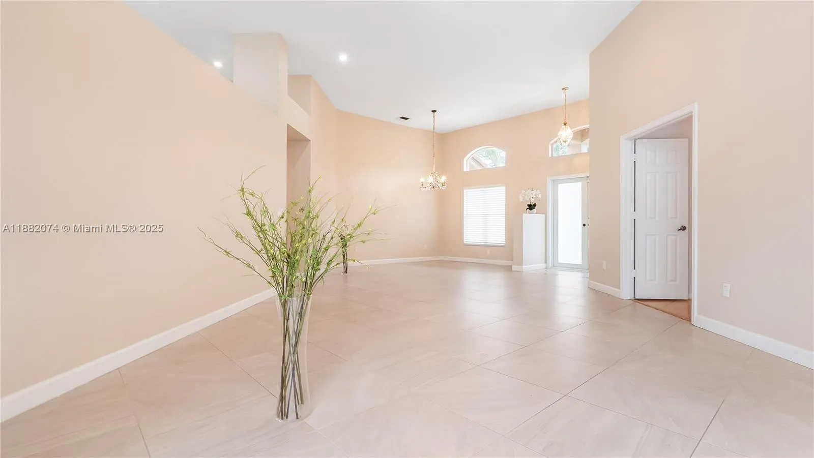 10337 NW 53rd Ct