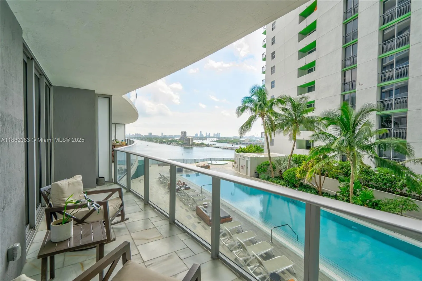 488 NE 18th St, #1508
