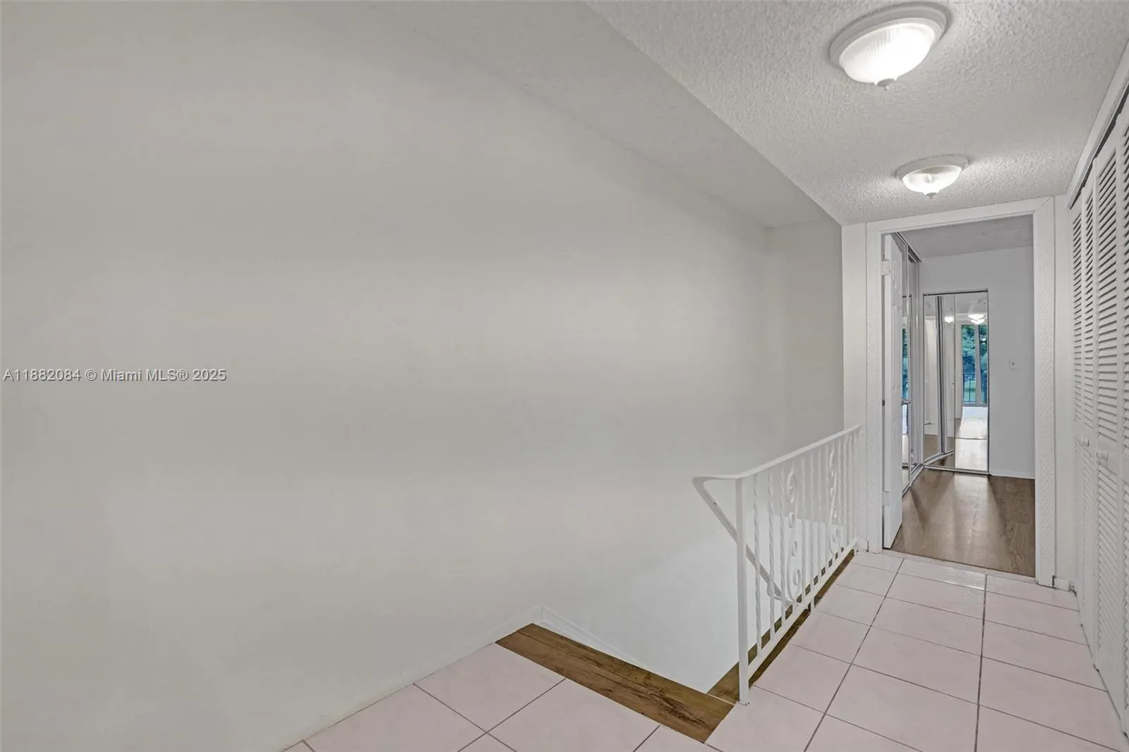 2220 NE 11th St