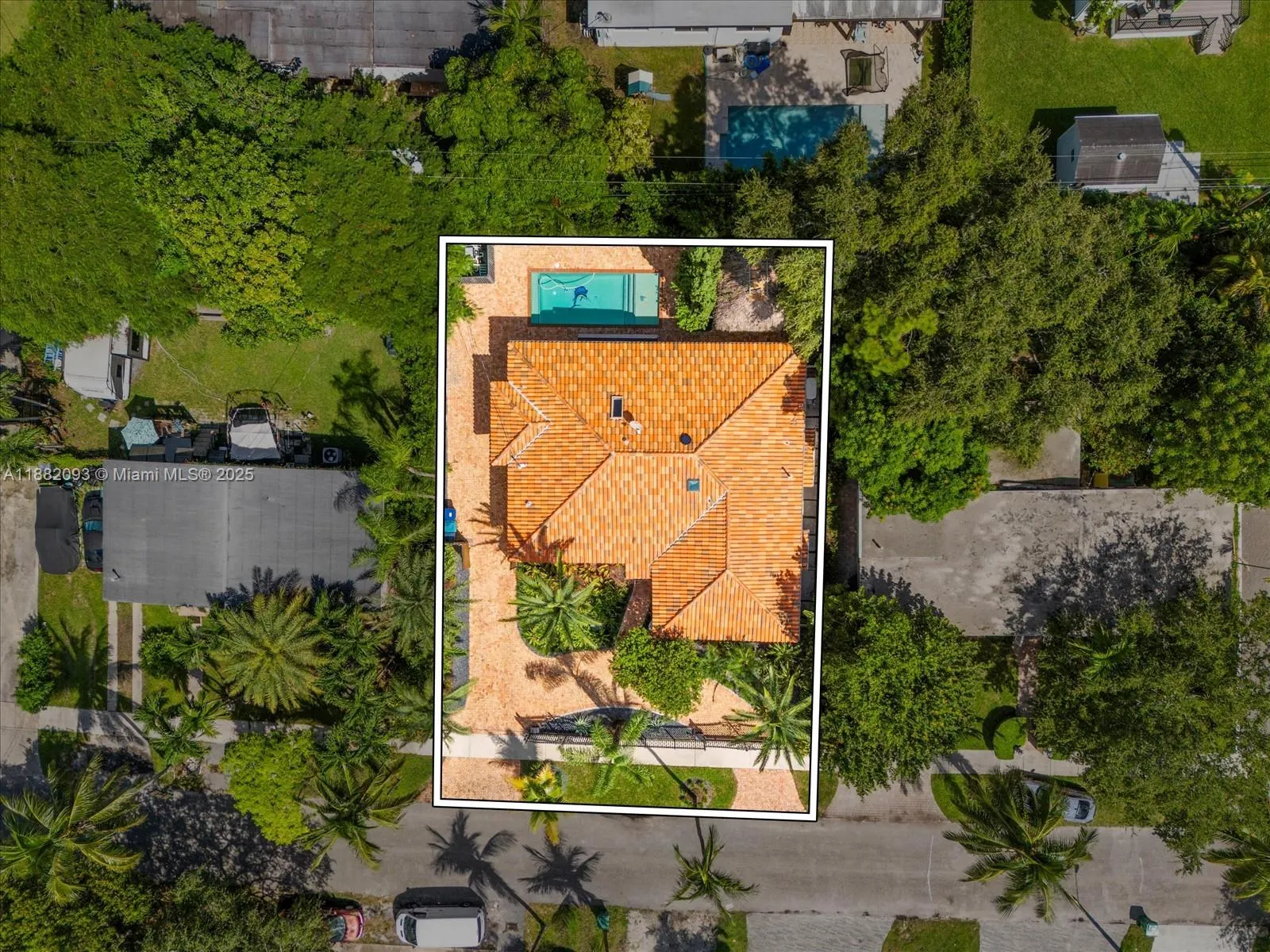 8311 SW 31 St