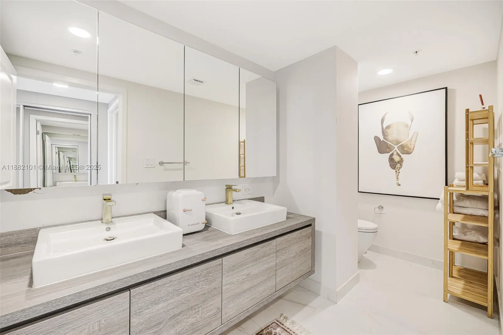 400 Sunny Isles Blvd, #920