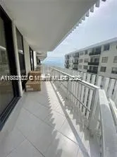 6061 Collins Ave, #17B
