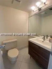 6061 Collins Ave, #17B