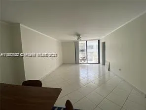 6061 Collins Ave, #17B