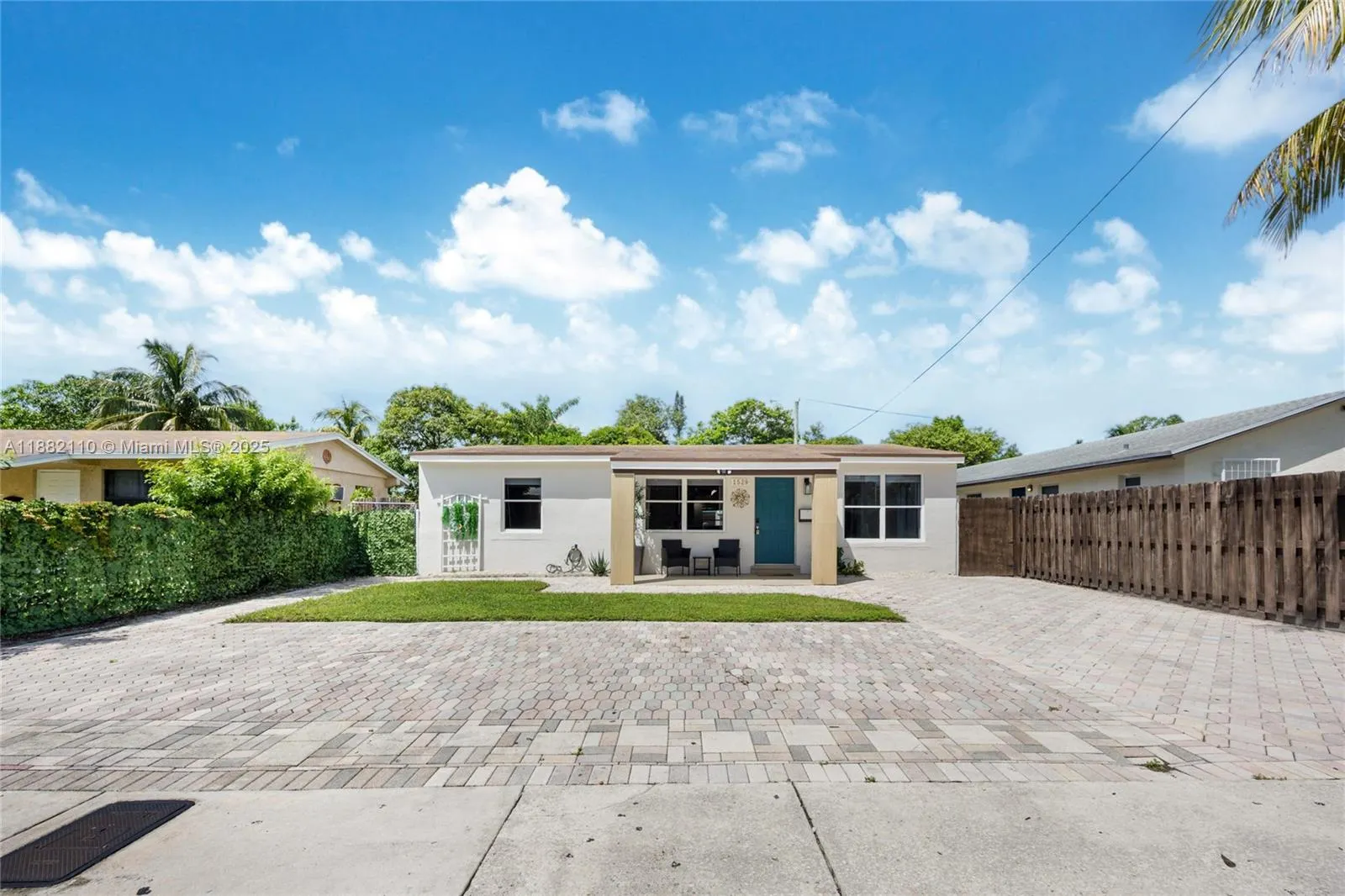 1529 NW 2nd Ave