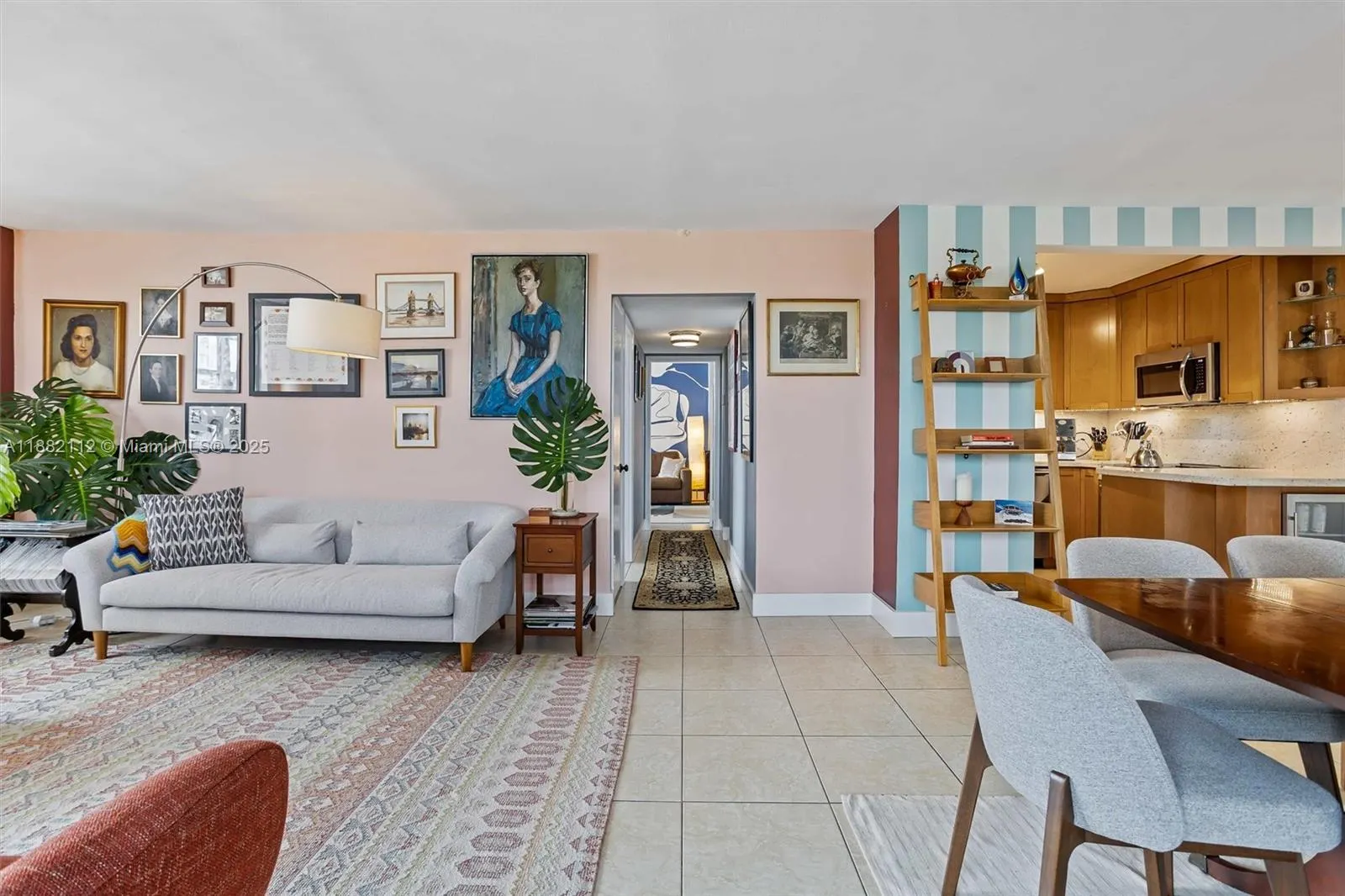 5 Island Ave, #4H