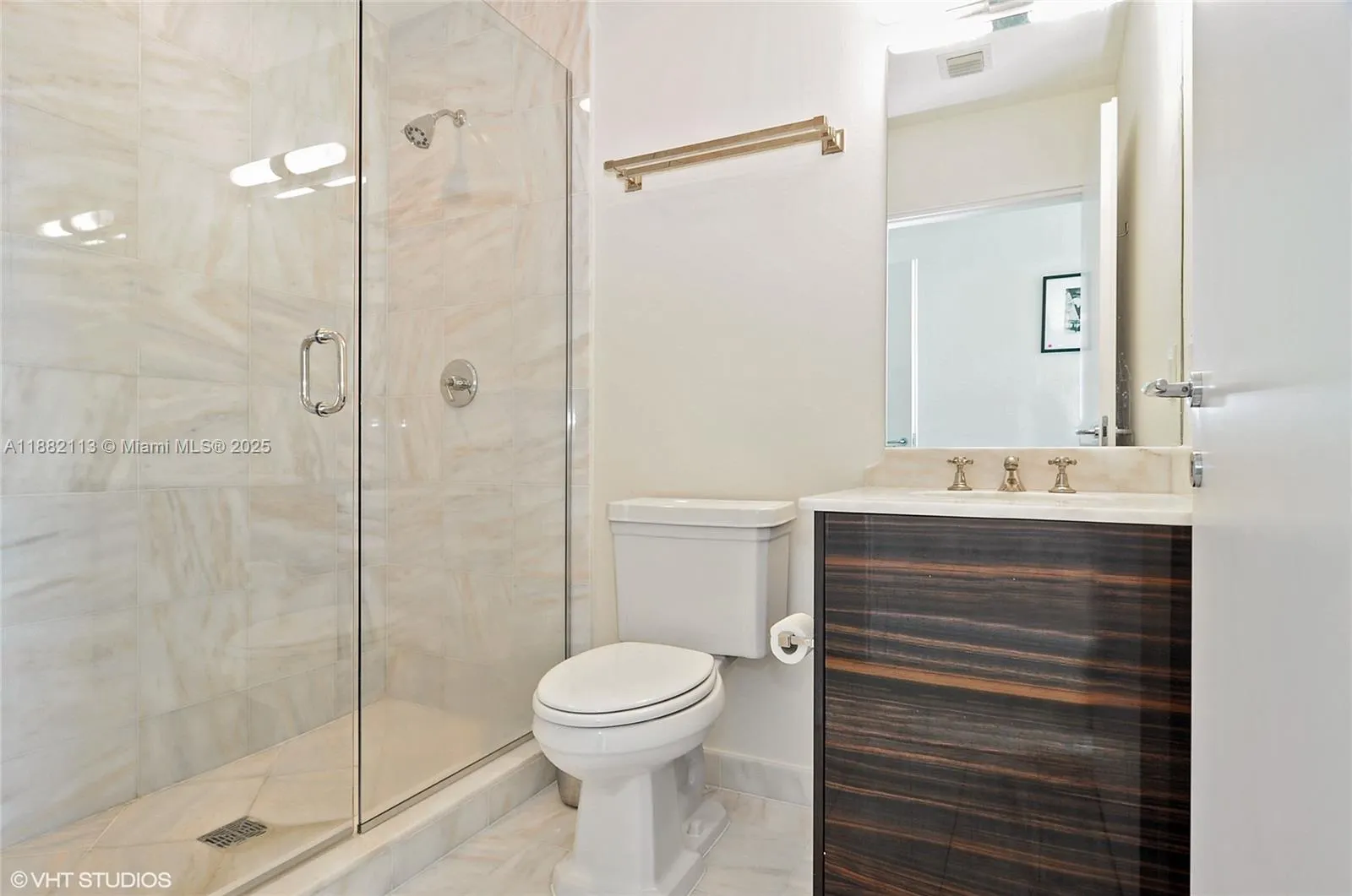 50 S Pointe Dr, #1405