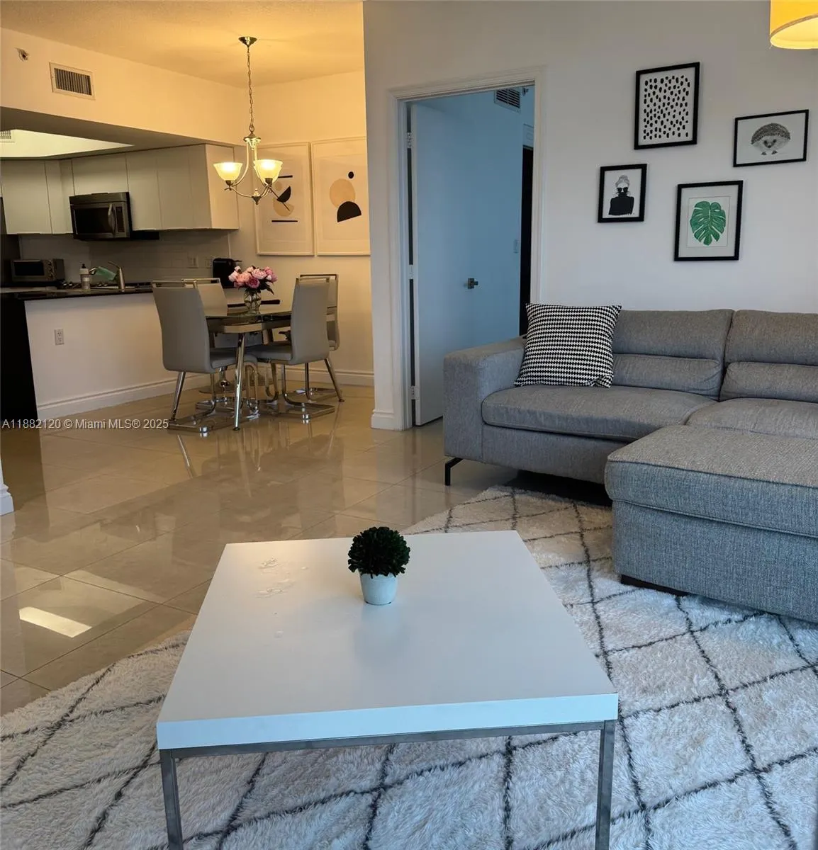 1750 N Bayshore Dr, #3314