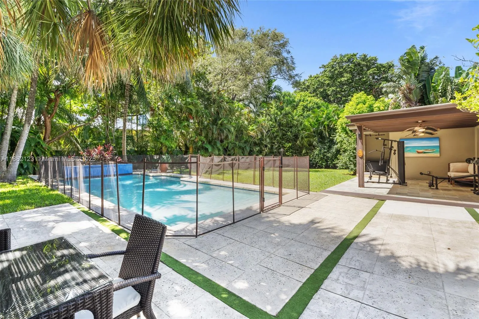 560 Sabal Palm Rd