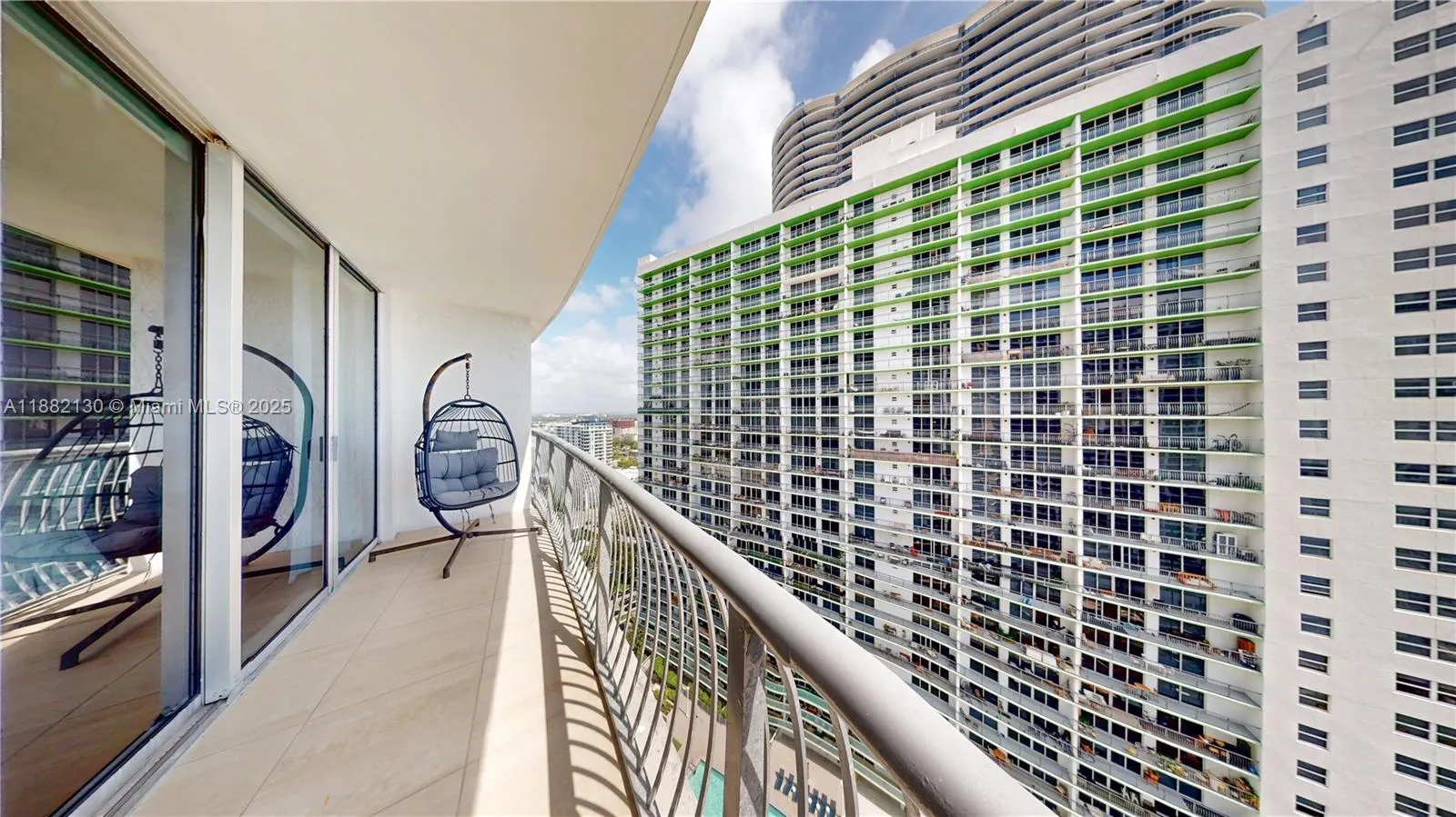 1750 N Bayshore Dr, #2803