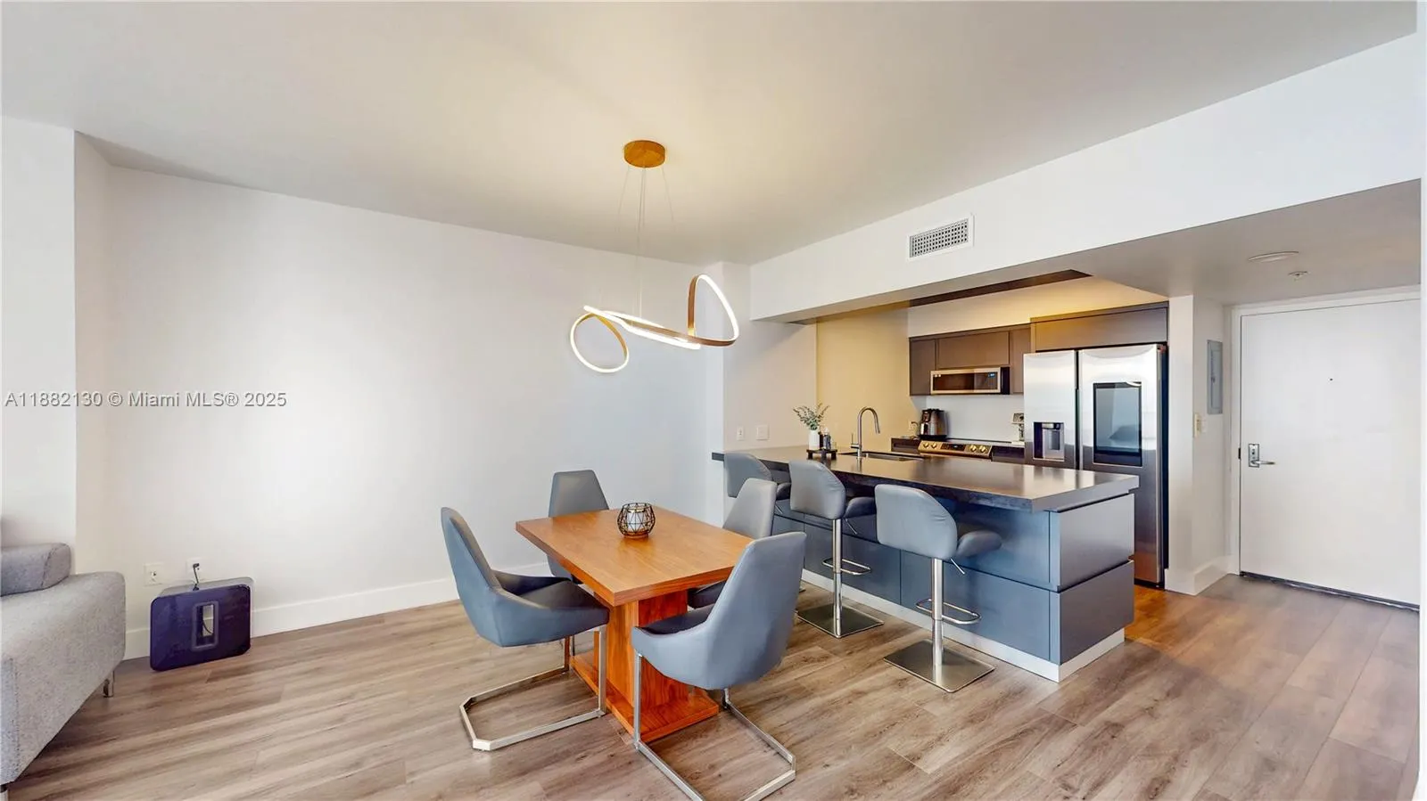 1750 N Bayshore Dr, #2803