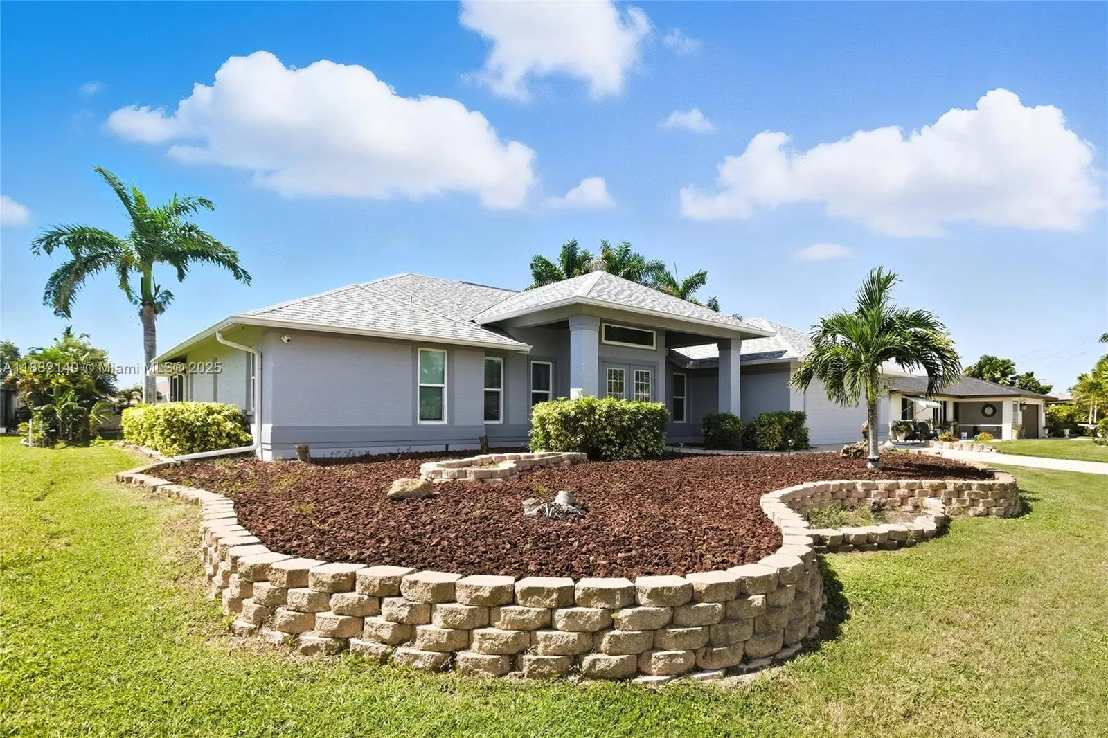 112 SW 34th ST