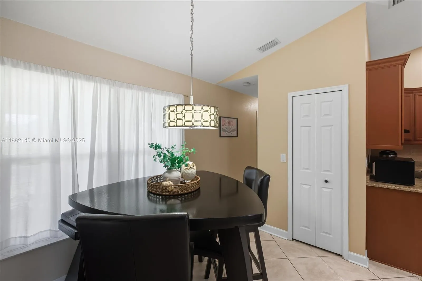 112 SW 34th ST
