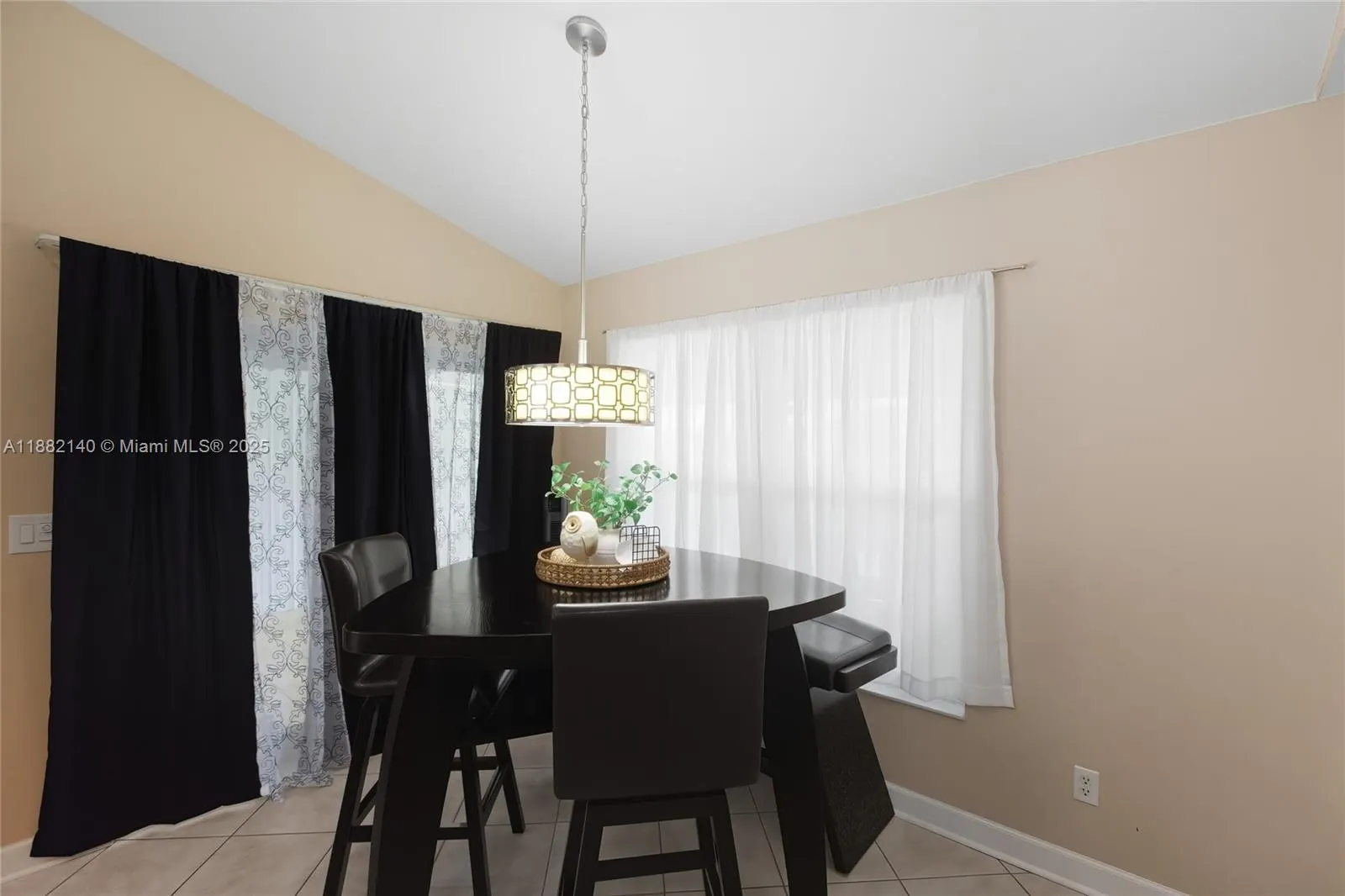112 SW 34th ST