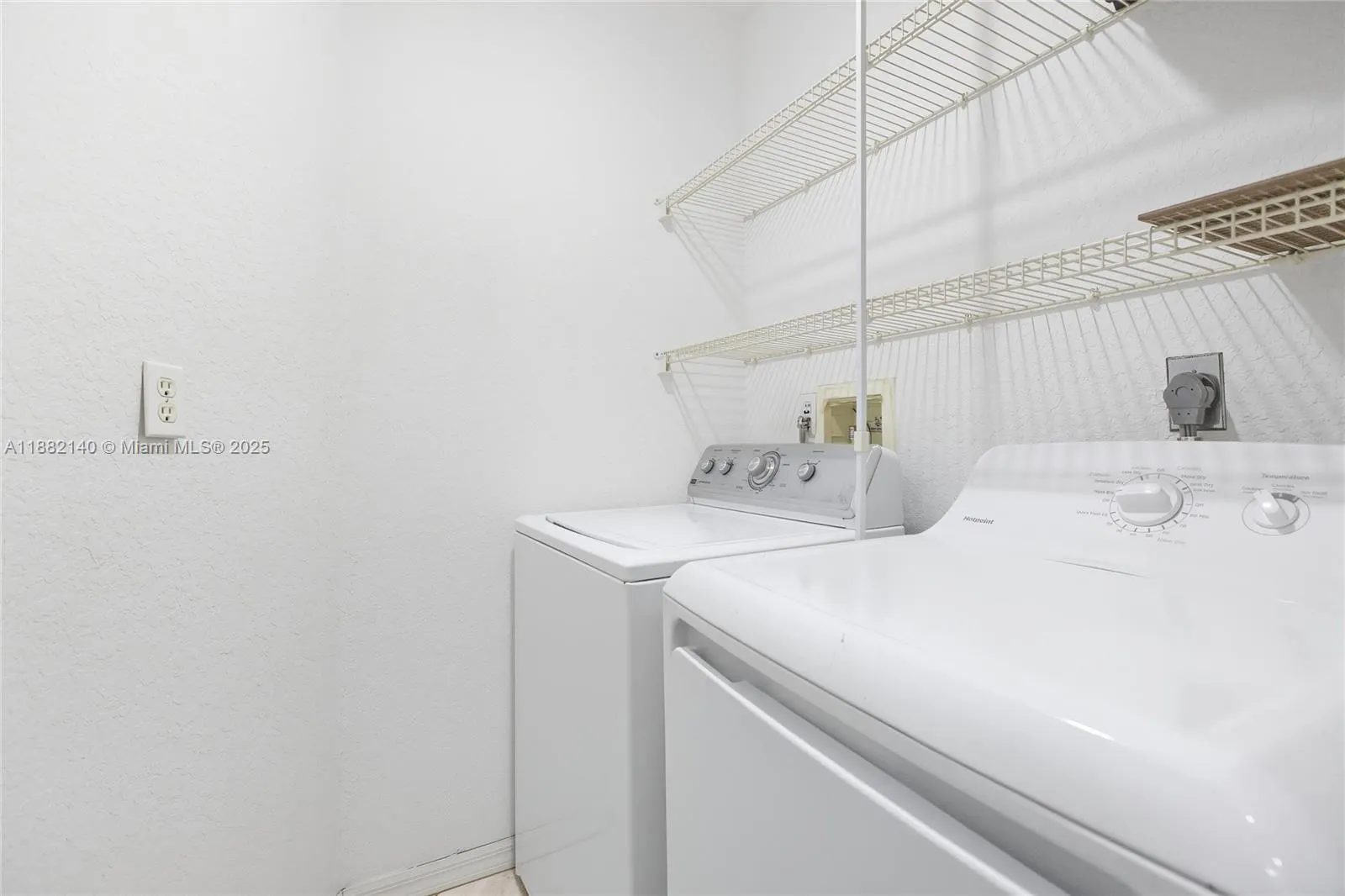112 SW 34th ST