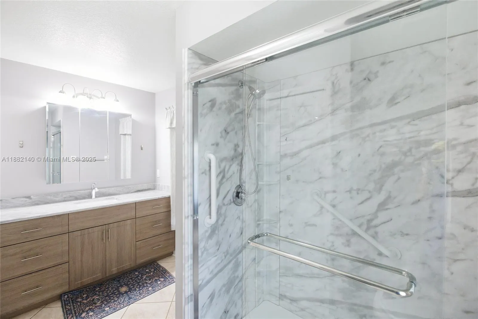 112 SW 34th ST
