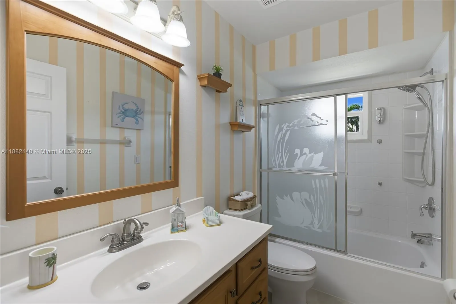 112 SW 34th ST