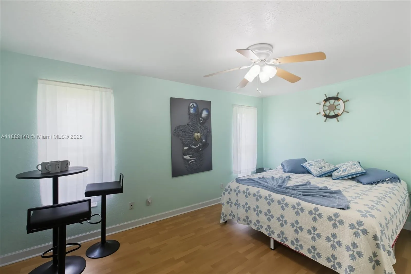 112 SW 34th ST