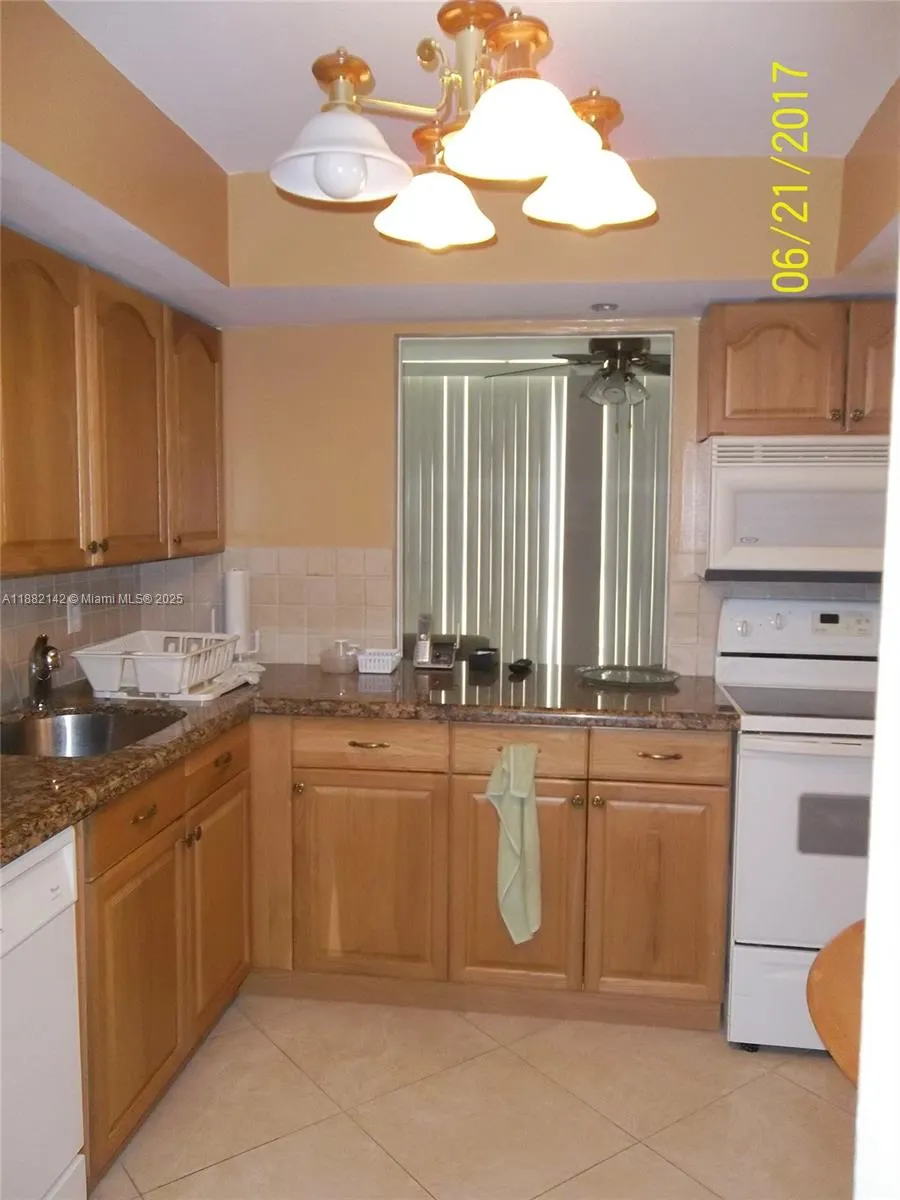 801 Three Islands Blvd, #212
