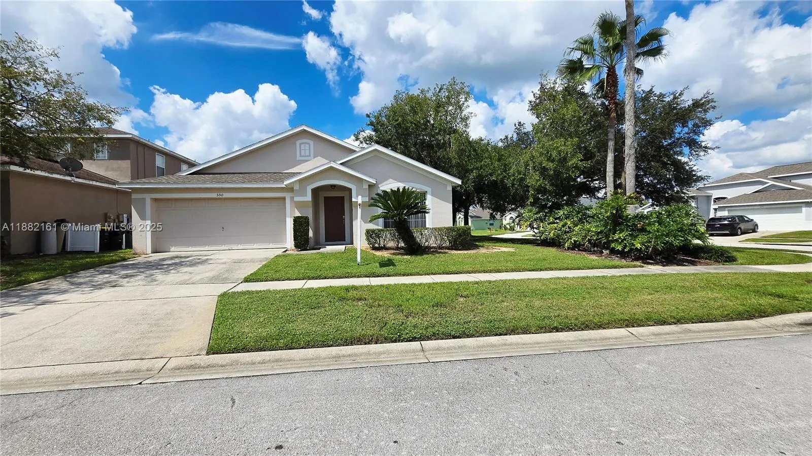550 Castlemain Cir