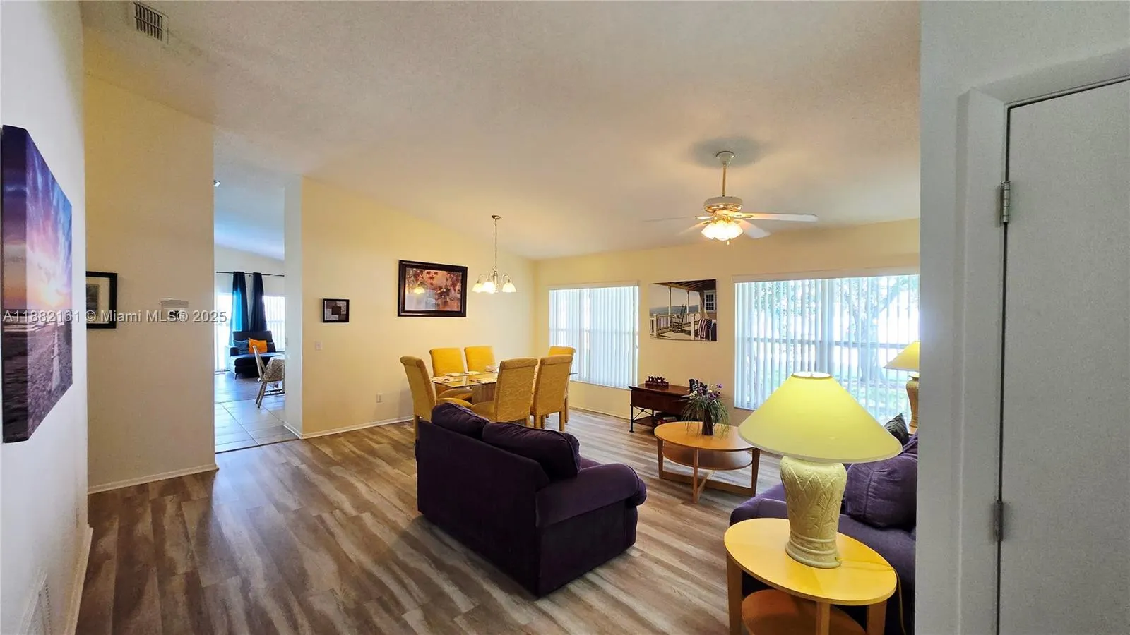 550 Castlemain Cir