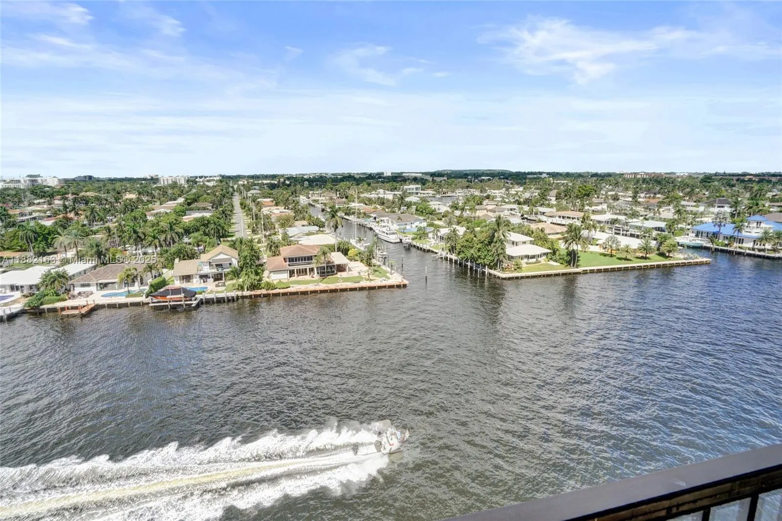 501 N Riverside Dr, #PH2