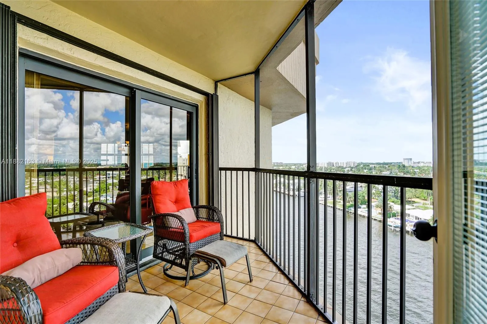 501 N Riverside Dr, #PH2