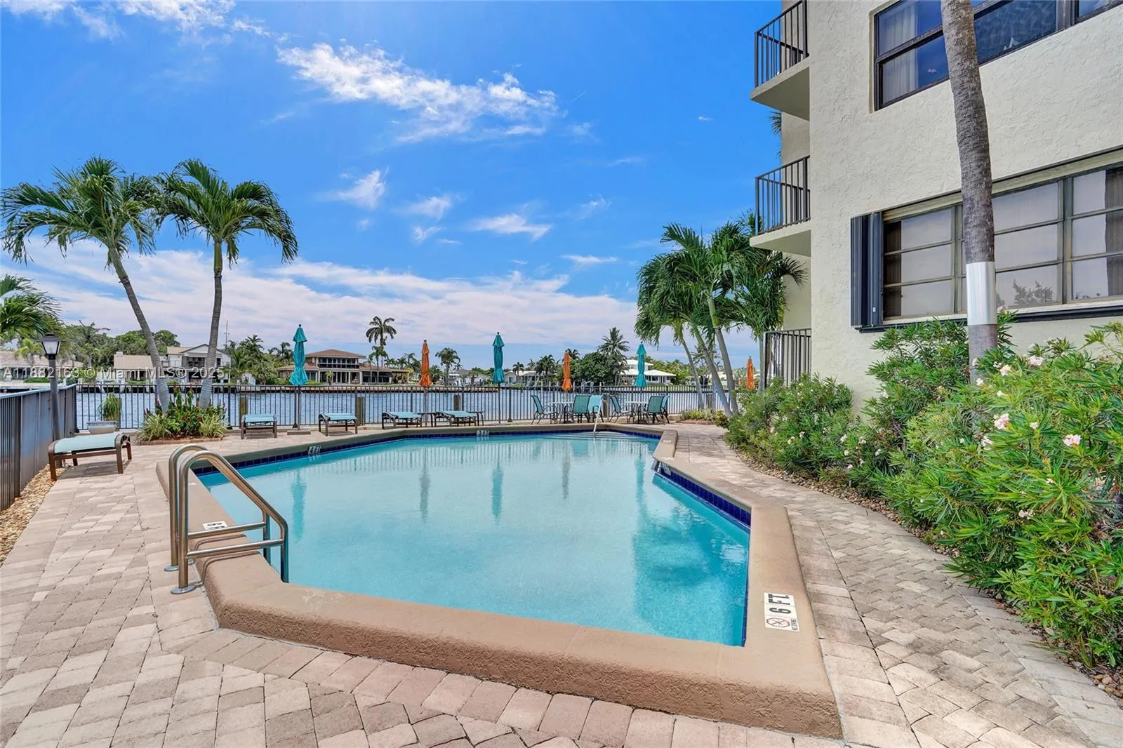 501 N Riverside Dr, #PH2