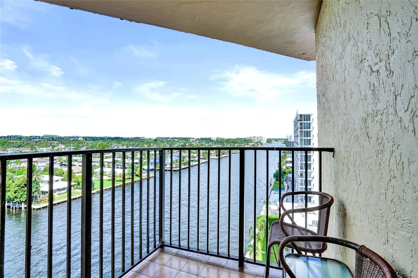 501 N Riverside Dr, #PH2