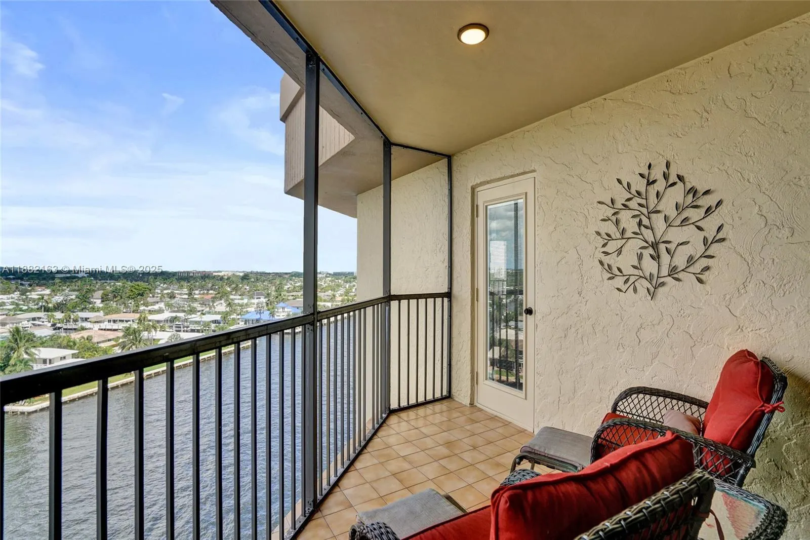 501 N Riverside Dr, #PH2