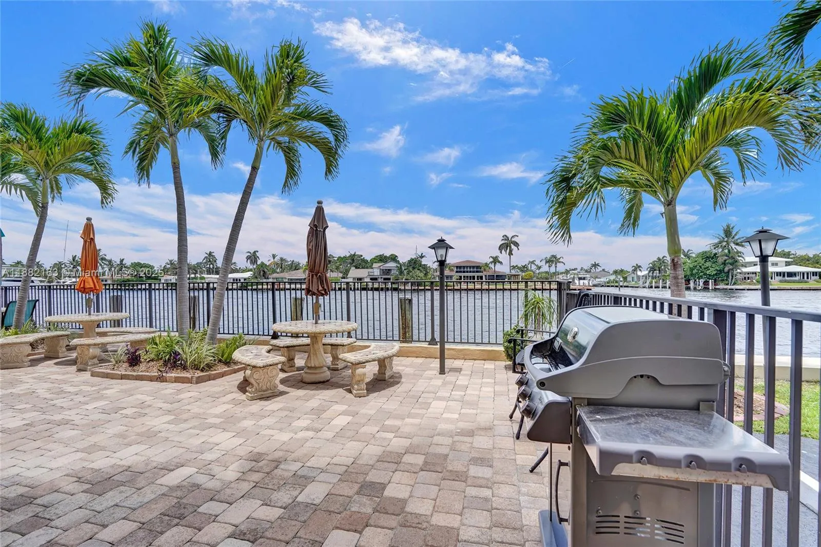 501 N Riverside Dr, #PH2