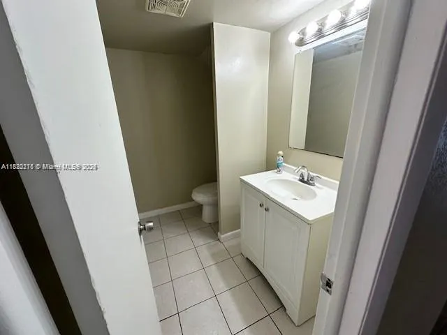 1663 NW 56th Ter, #13