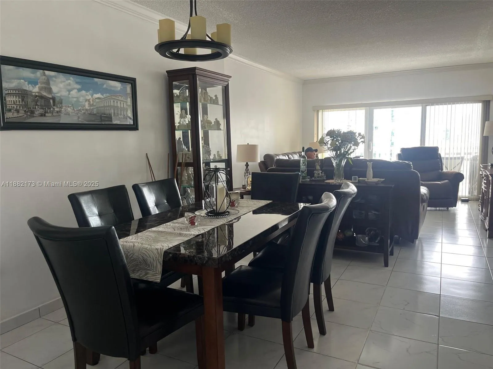 300 Bayview Dr, #1109