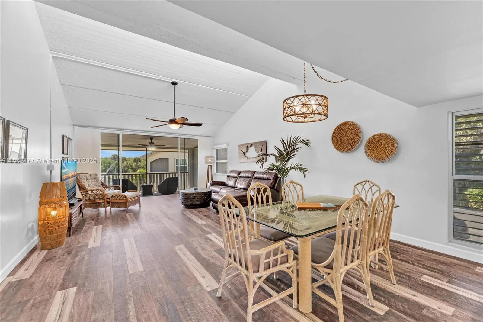 1456 NE Ocean Blvd, #7-204