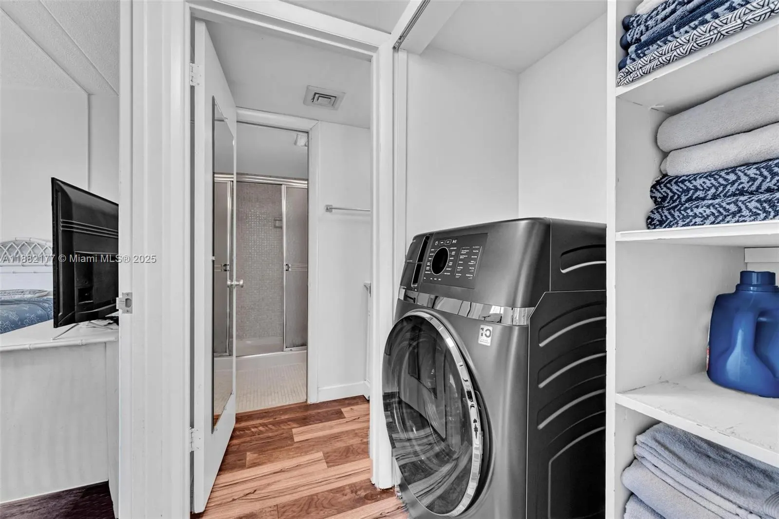 1456 NE Ocean Blvd, #7-204