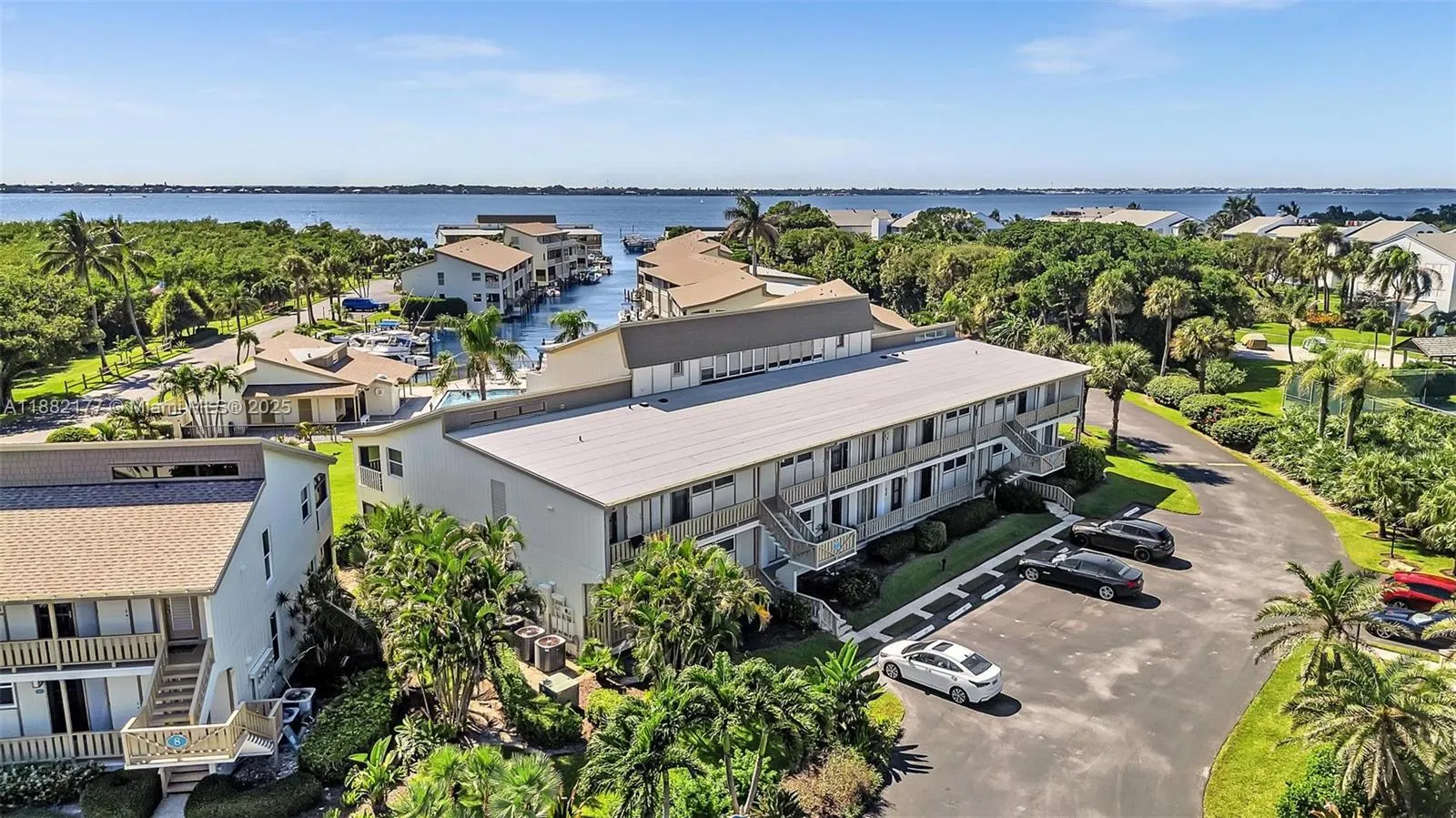 1456 NE Ocean Blvd, #7-204