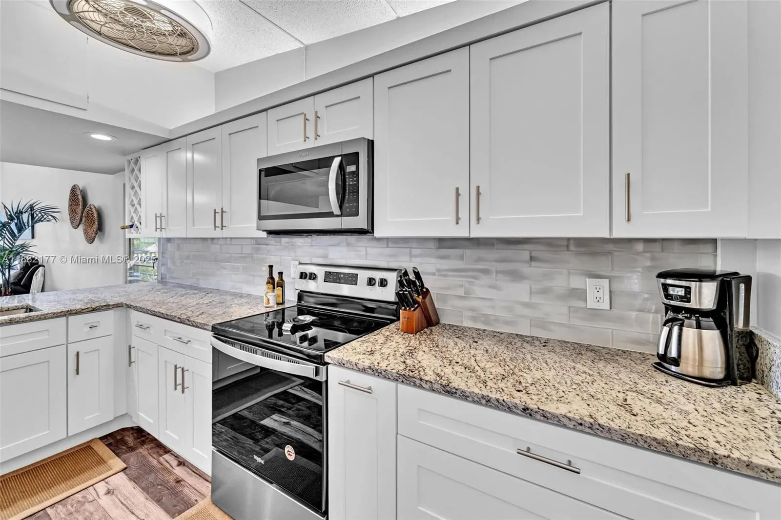 1456 NE Ocean Blvd, #7-204