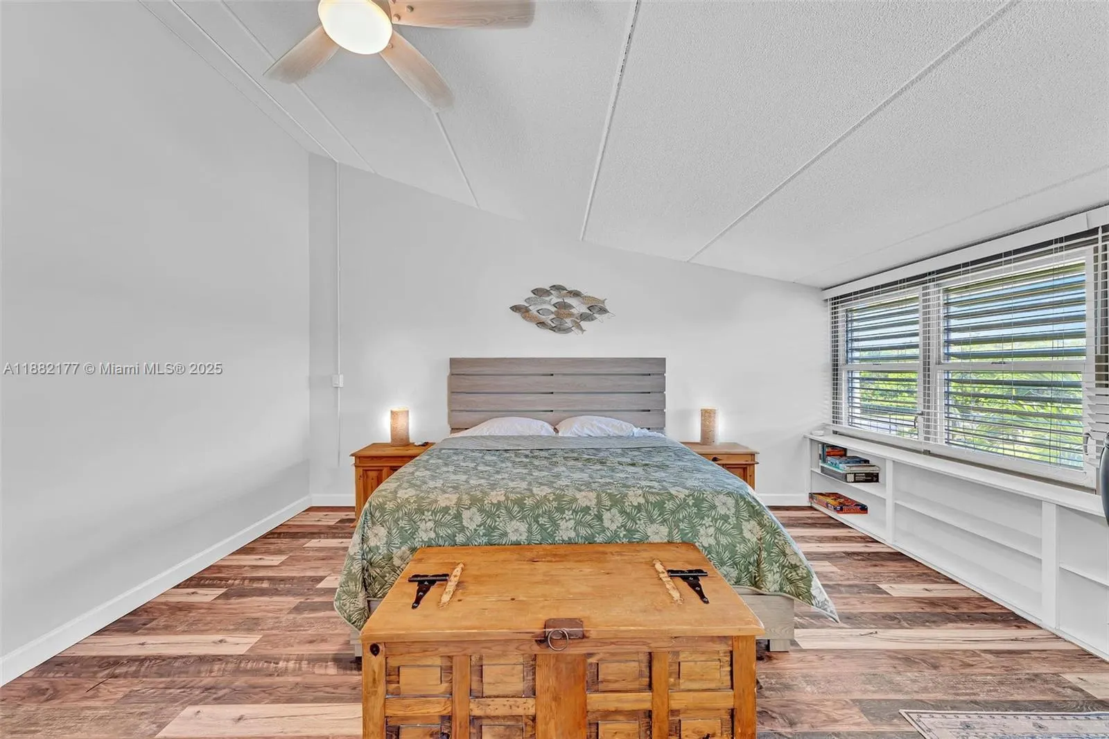 1456 NE Ocean Blvd, #7-204