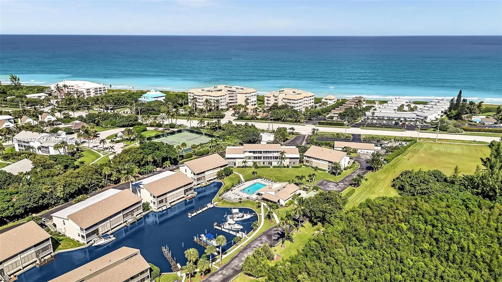 1456 NE Ocean Blvd, #7-204