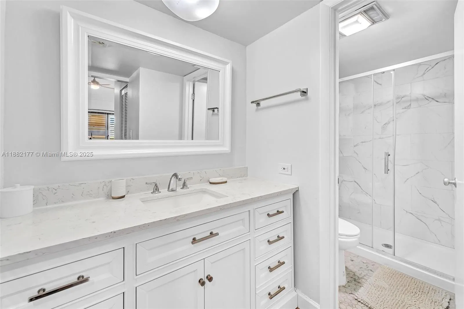 1456 NE Ocean Blvd, #7-204