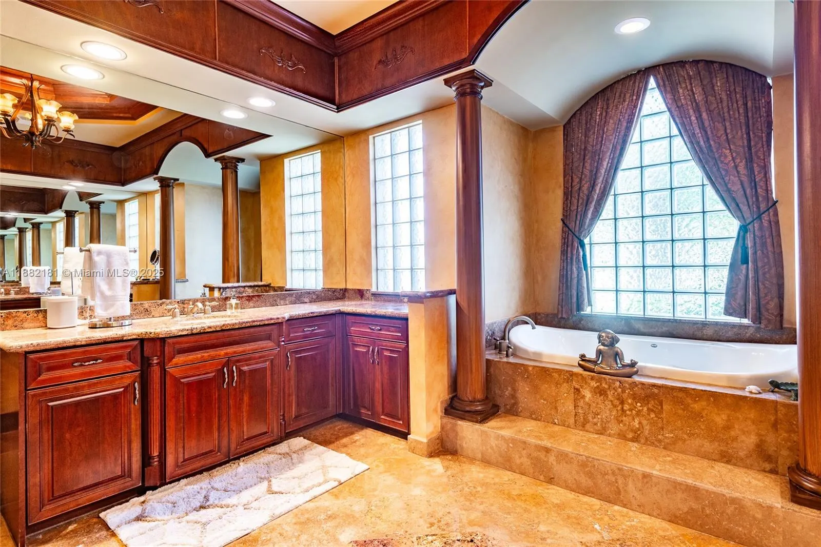 8747 Caraway Lake Ct