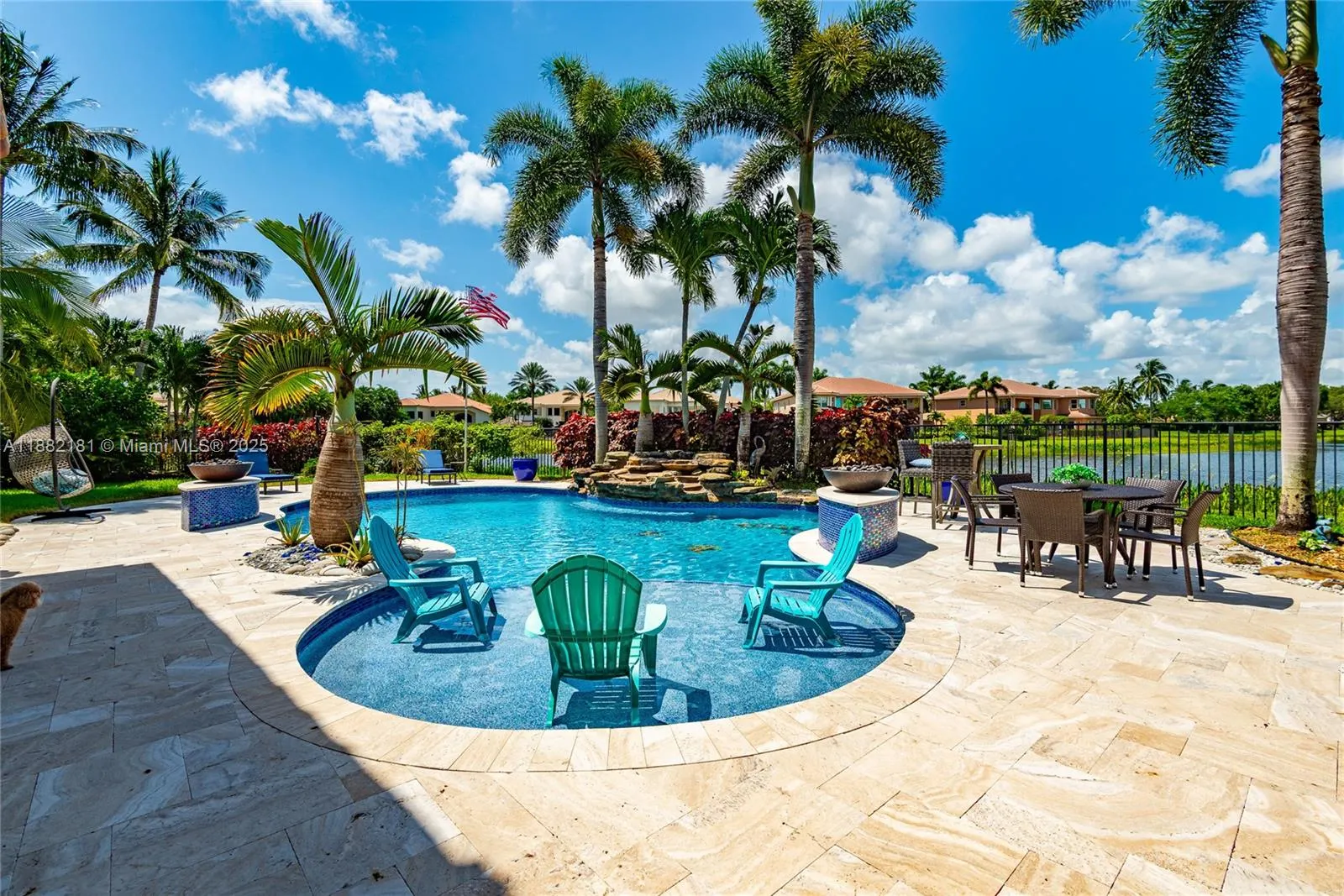 8747 Caraway Lake Ct