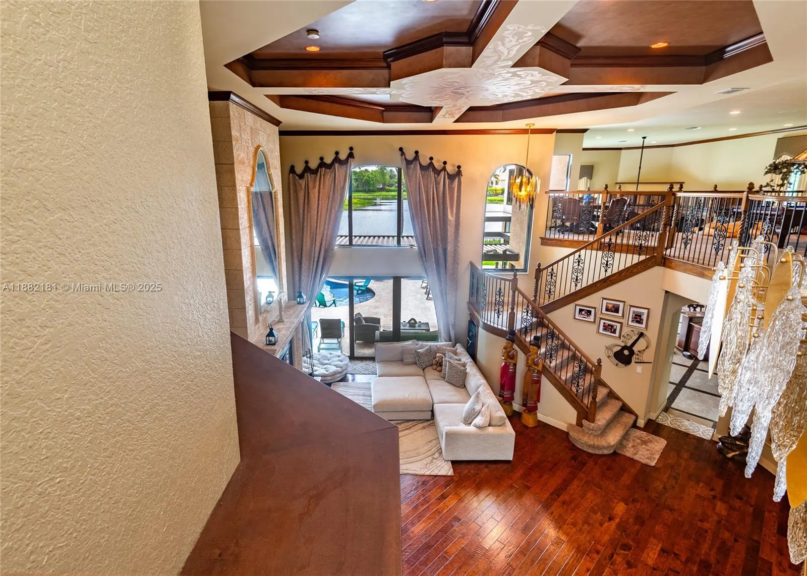 8747 Caraway Lake Ct