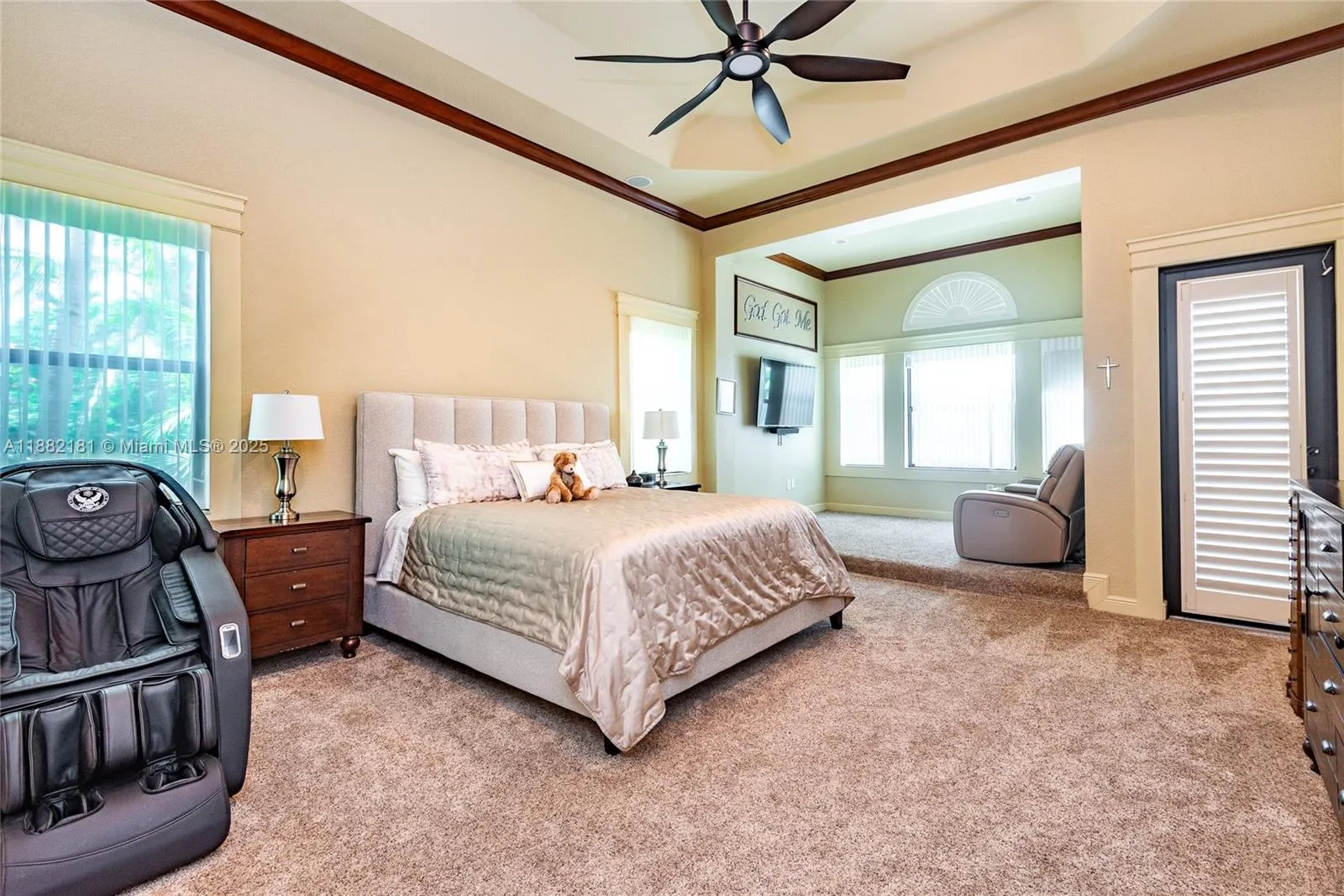 8747 Caraway Lake Ct