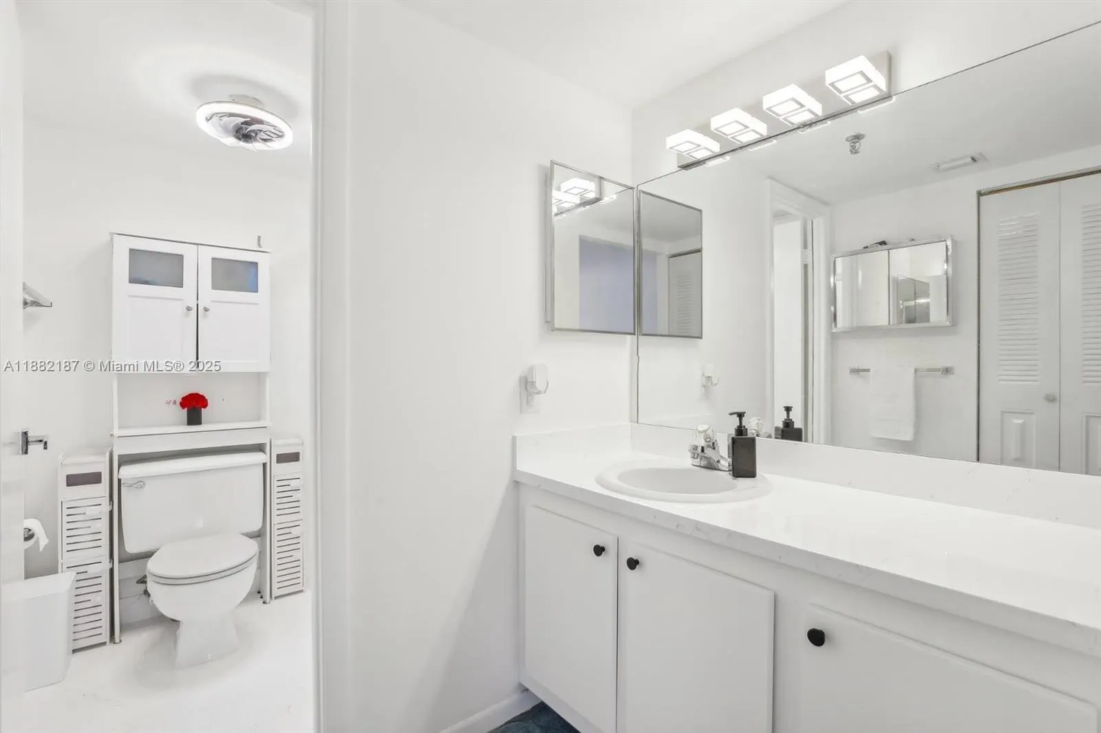 1345 West Avenue, #304