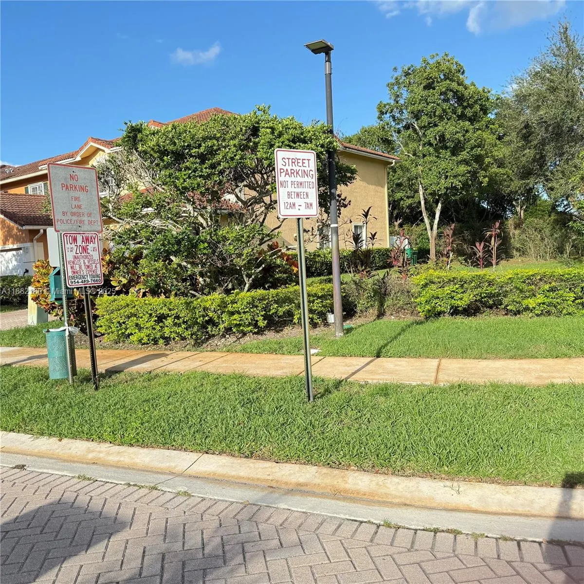 6482 Catalina Ln, #6482