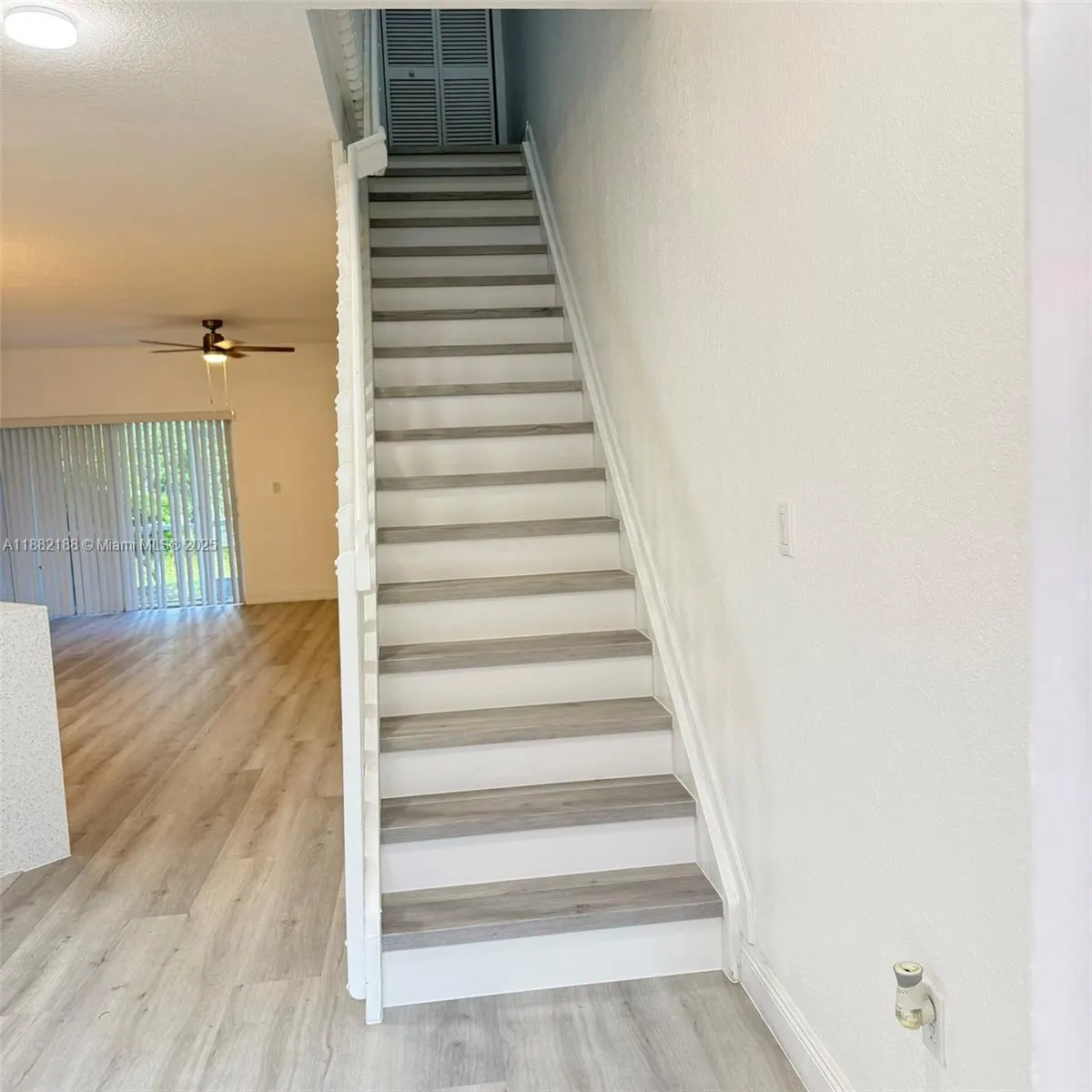 6482 Catalina Ln, #6482