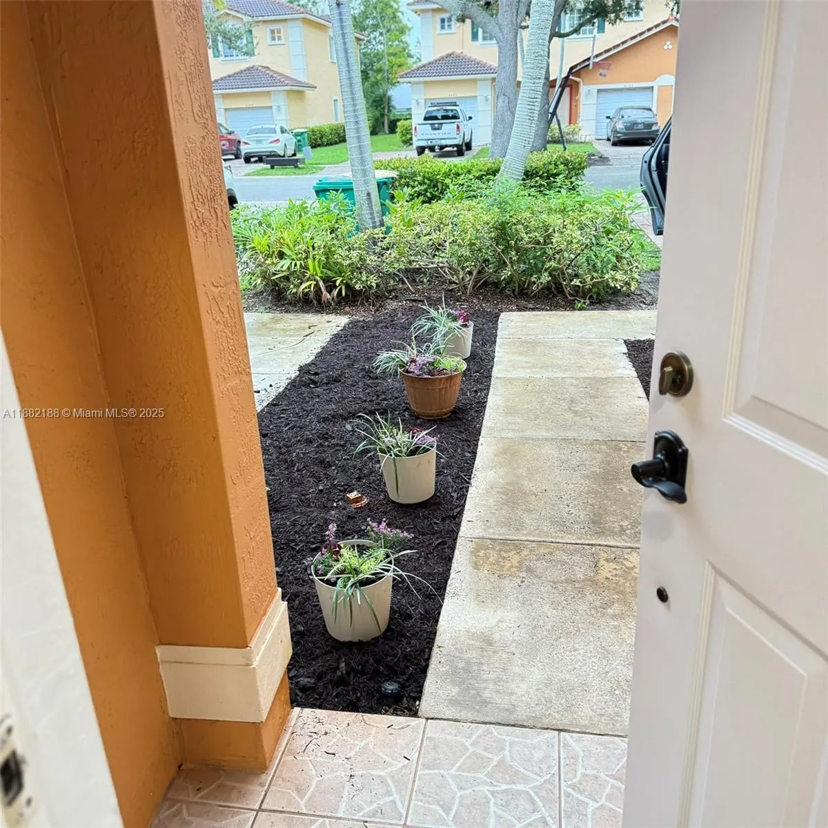 6482 Catalina Ln, #6482