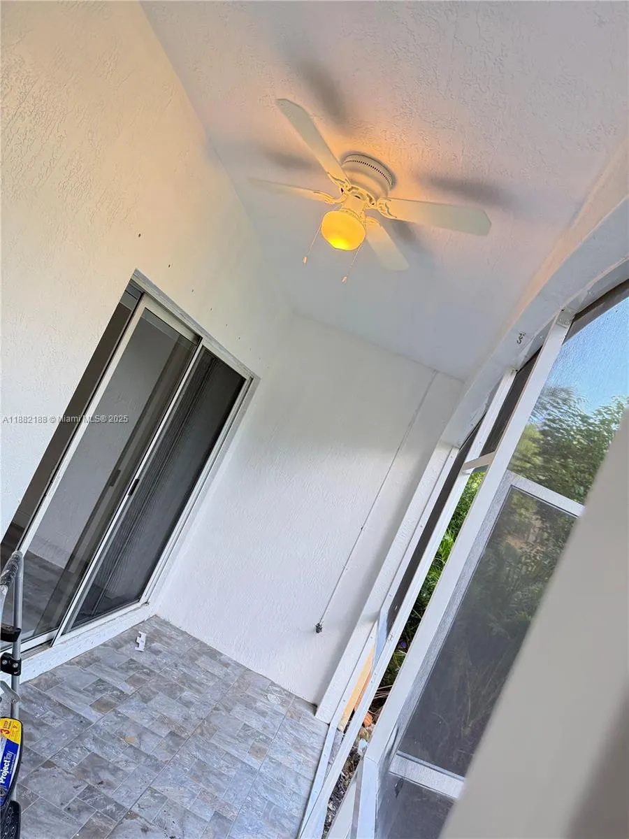 6482 Catalina Ln, #6482