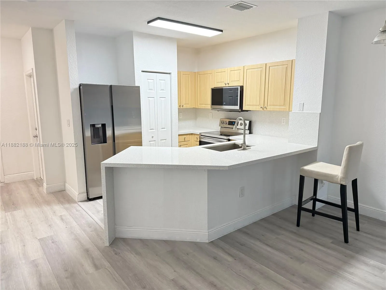 6482 Catalina Ln, #6482